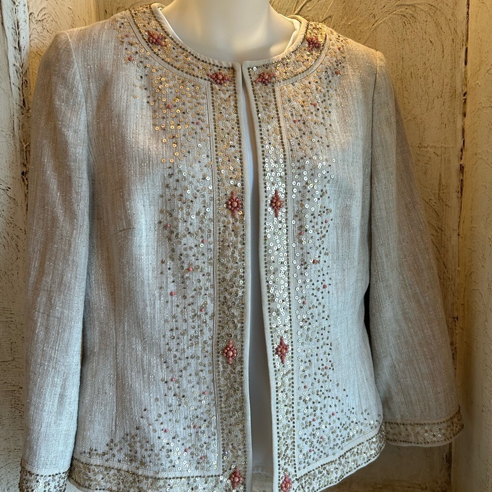 Ann Taylor Cream Blazer with Embellished Detailing Career Wear - Picture 2 of 9